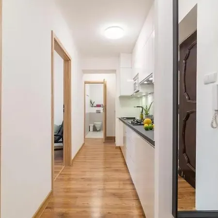 Old Town - Old Market Apartment